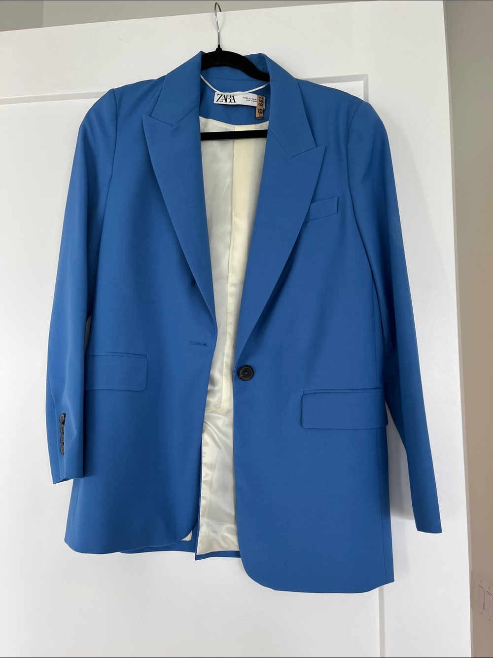 Zara Women’s Blue Single-Button Blazer